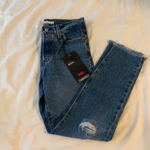 levi’s wedgie jeans